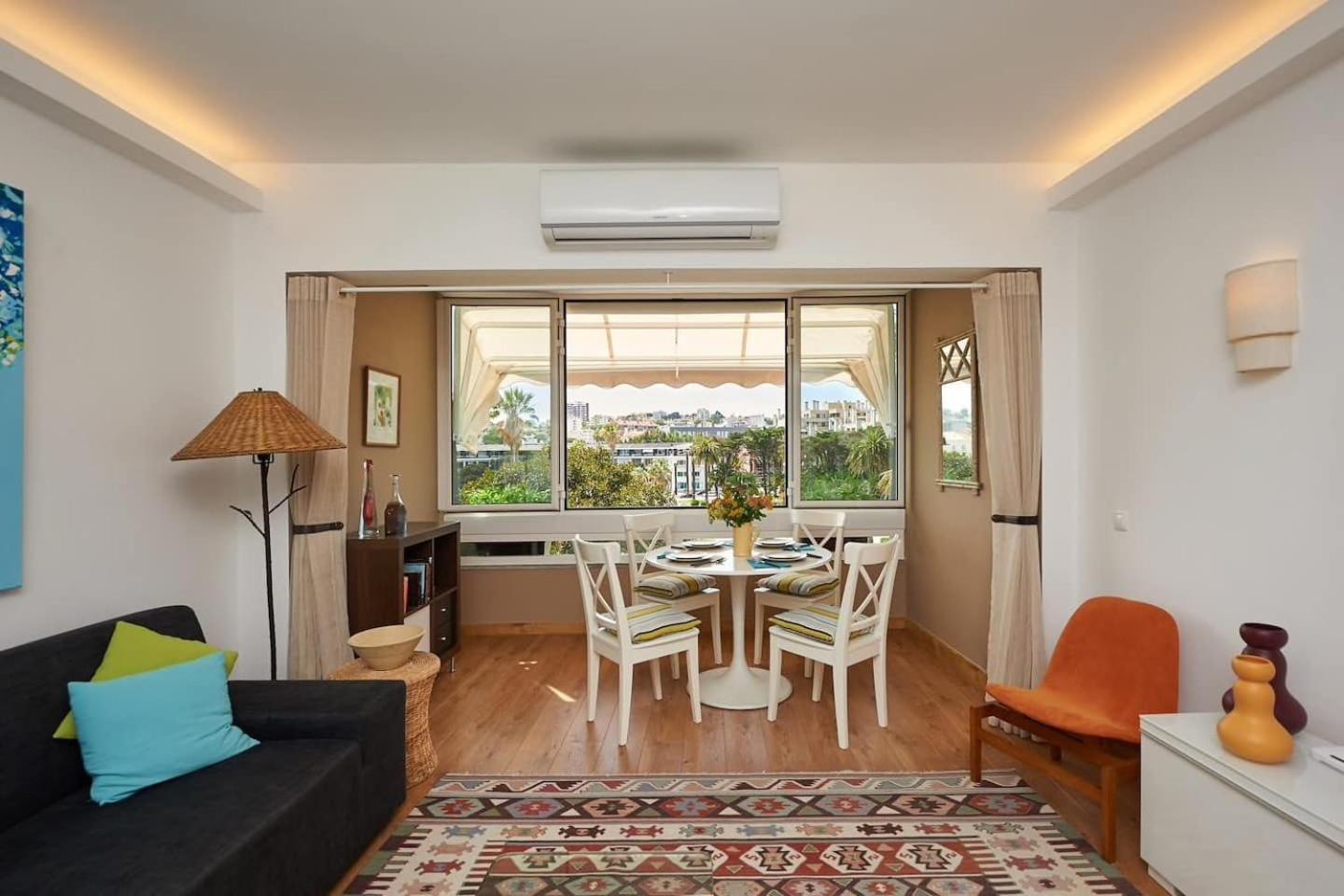 Sea View 2 Mins Walk To Beach And Estoril Casino מראה חיצוני תמונה