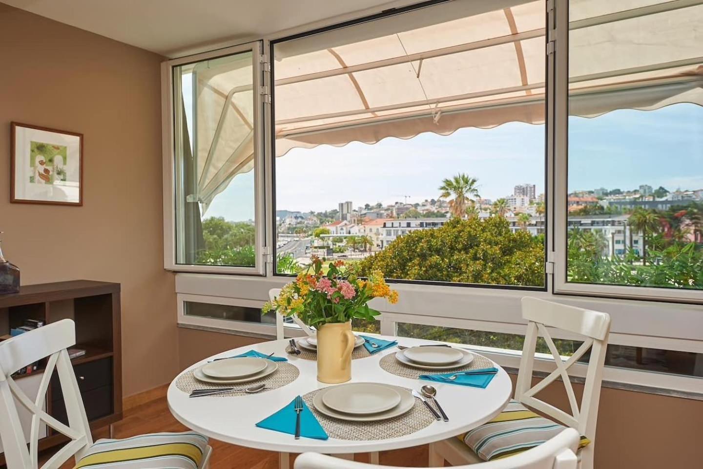 Sea View 2 Mins Walk To Beach And Estoril Casino מראה חיצוני תמונה